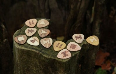 Dřevěná trsátka z českých dřev, soutěžící Ondřej Panocha – vítěz veřejného hlasování v kategorii Dřevěné zajímavosti